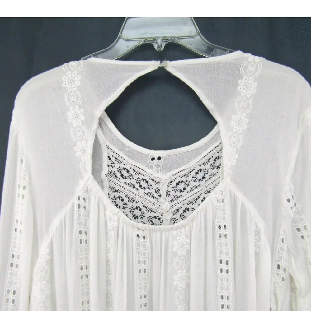 Free People White Crotchet Lace top Open Back Bohemian Swing size XS